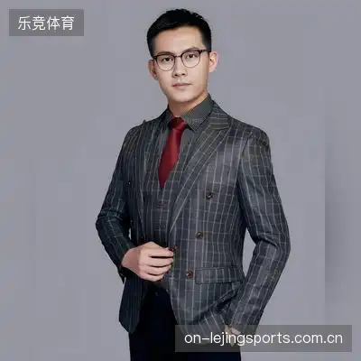 杨铮